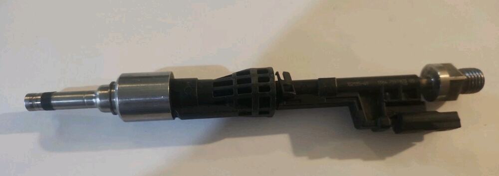 07-17 BMW Engine High Pressure Fuel Injector 102135-41 (see fitment) OEM